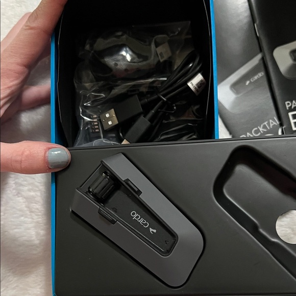 Cardo Packtalk Edge Bluetooth Headset - Picture 2 of 4